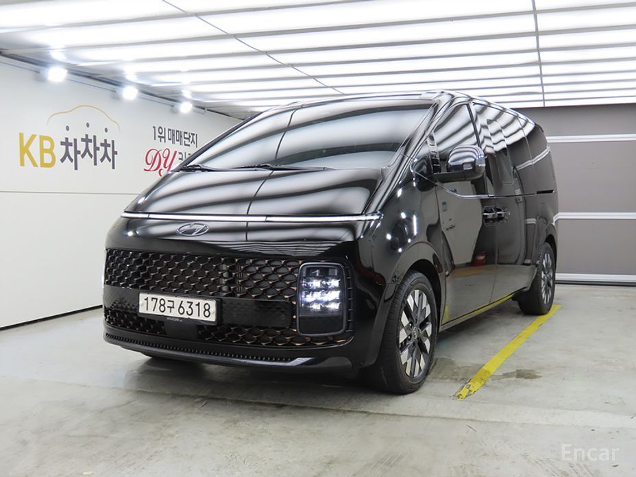 Hyundai Staria 2023