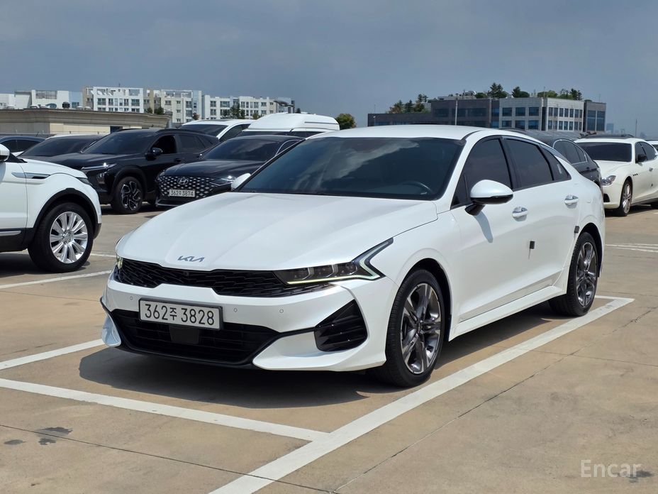 Kia K5 2023