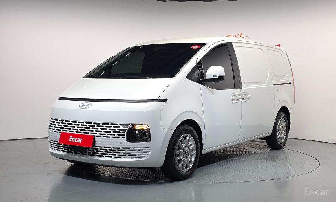 Hyundai Staria 2025