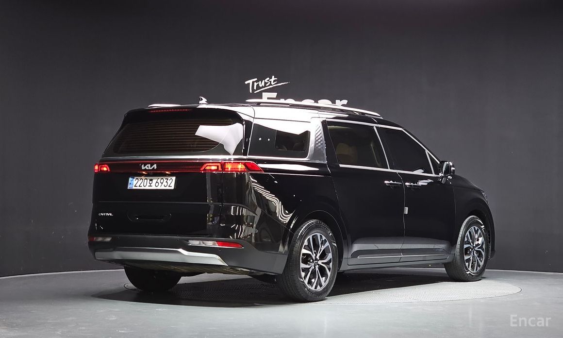 Kia Canival 2023