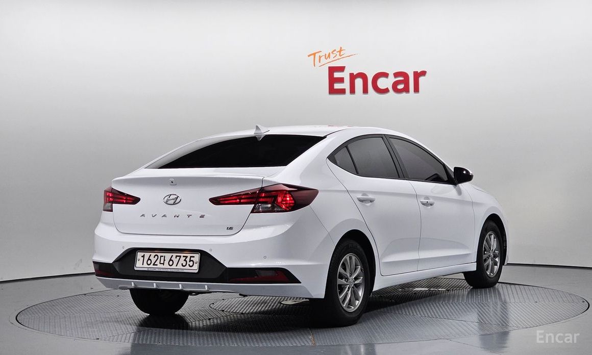 Hyundai AVANTE 2020