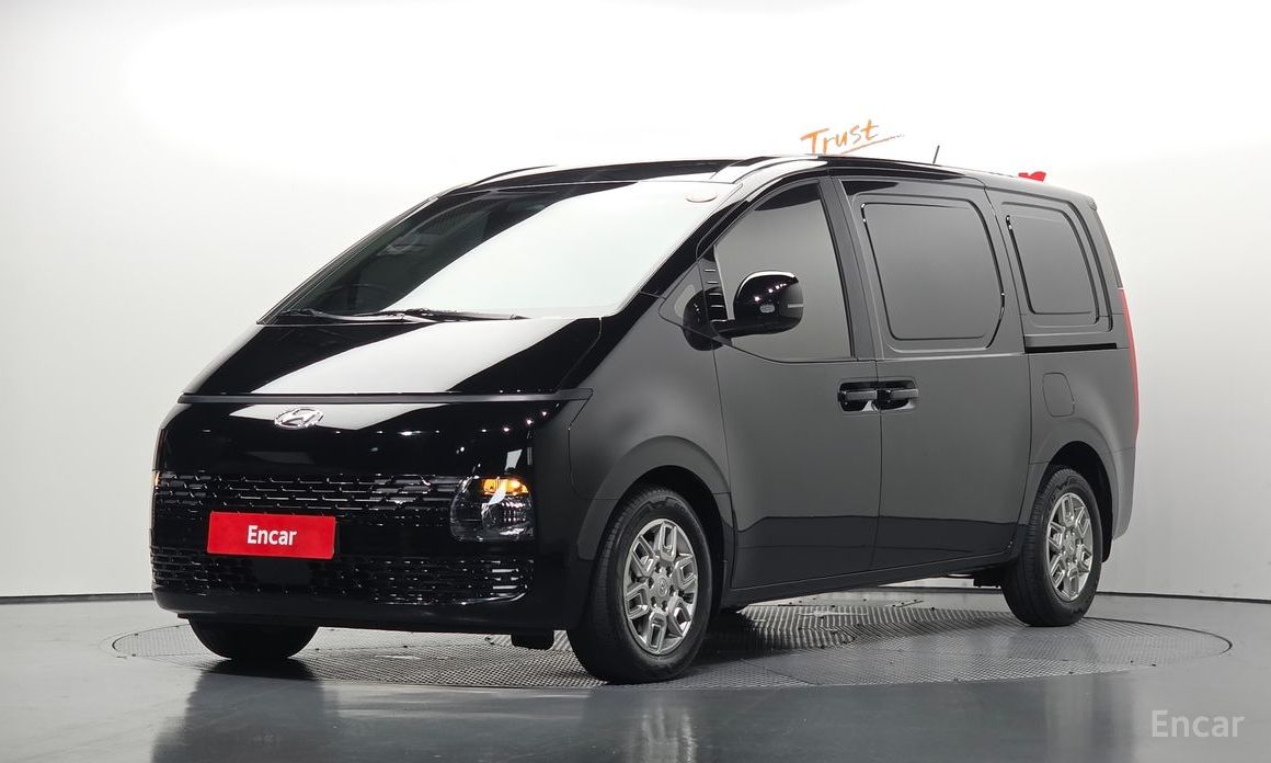 Hyundai Staria 2023