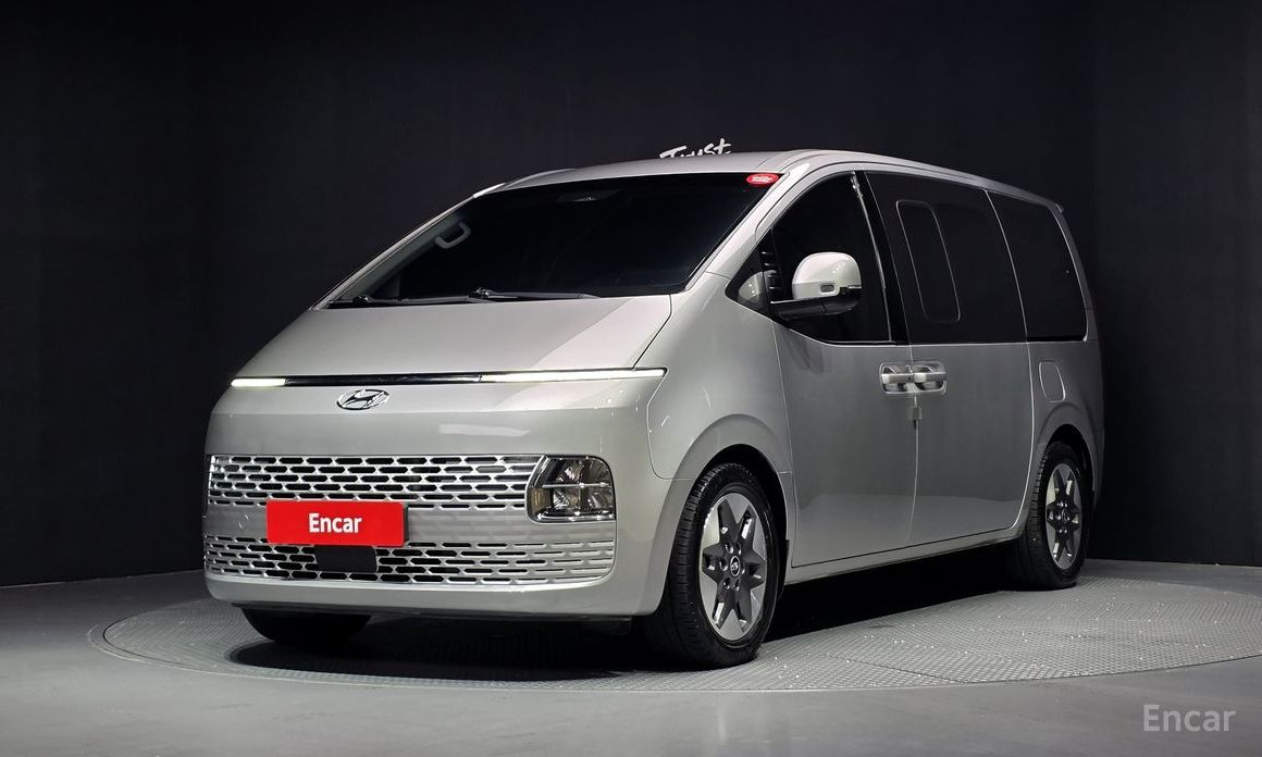 Hyundai Staria 2022