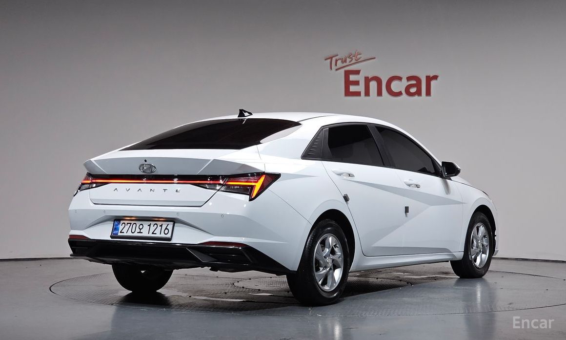 Hyundai AVANTE 2021