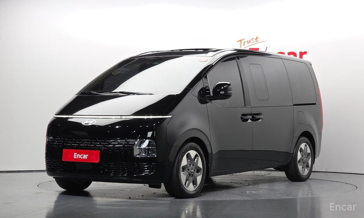 Hyundai Staria 2025