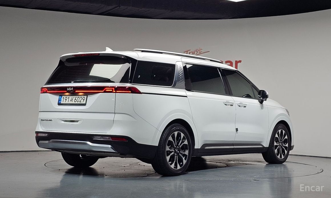 Kia Canival 2021
