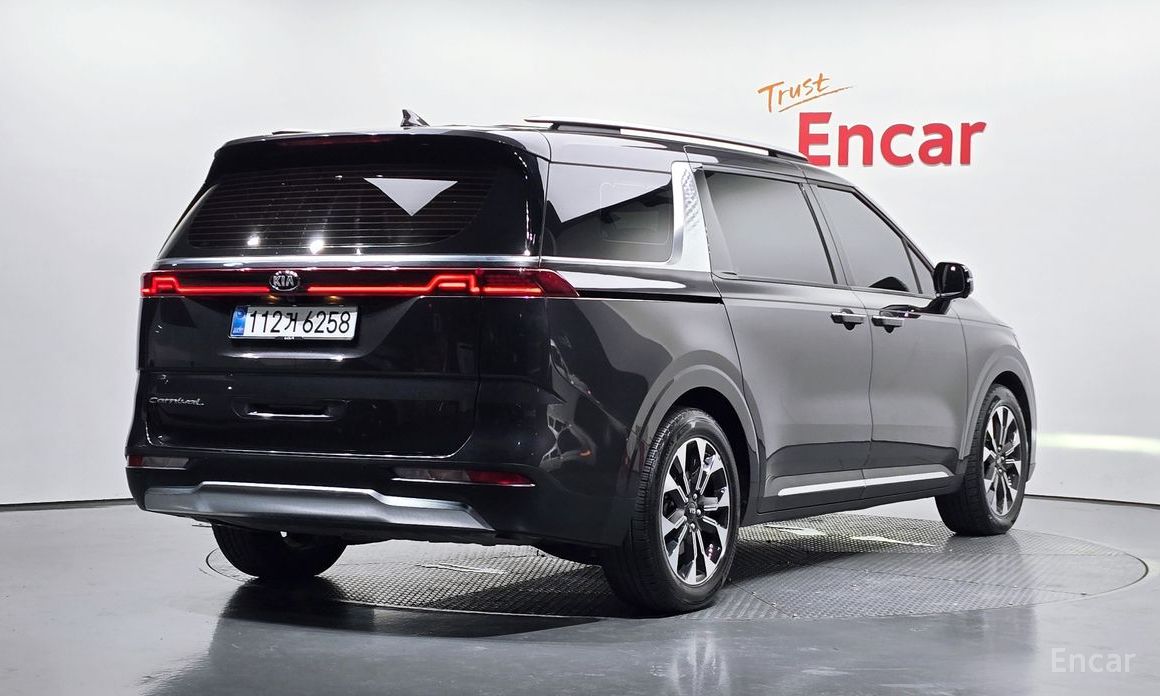 Kia Canival 2021