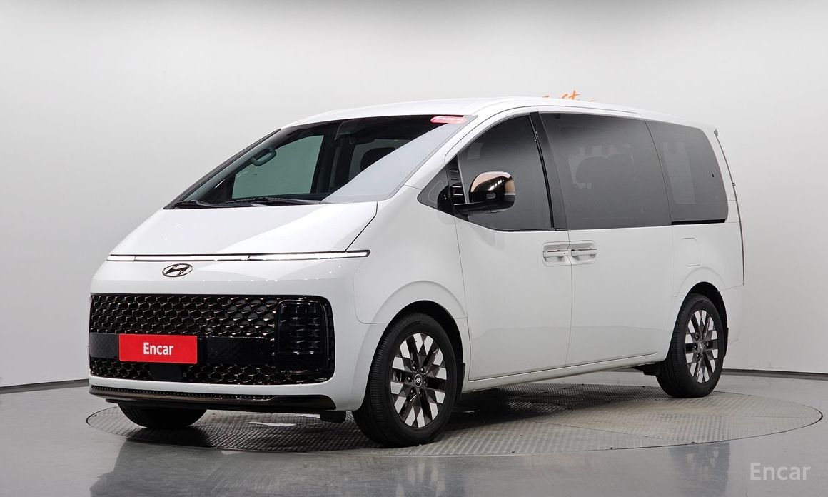 Hyundai Staria 2022