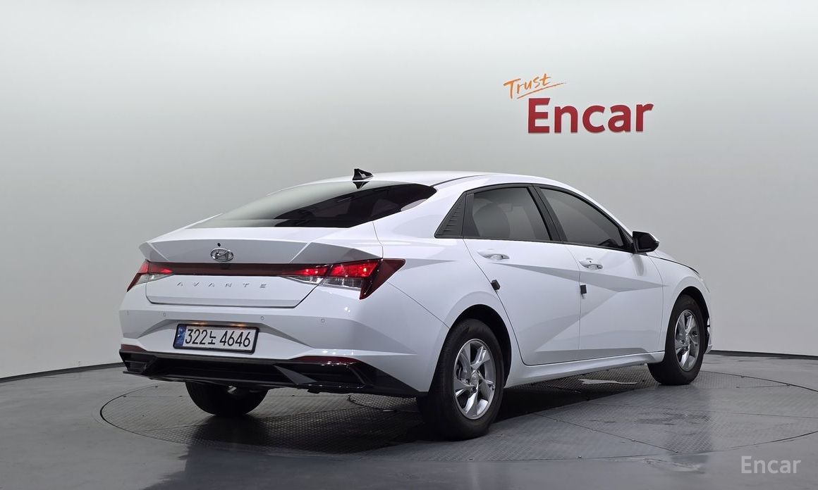 Hyundai AVANTE 2021