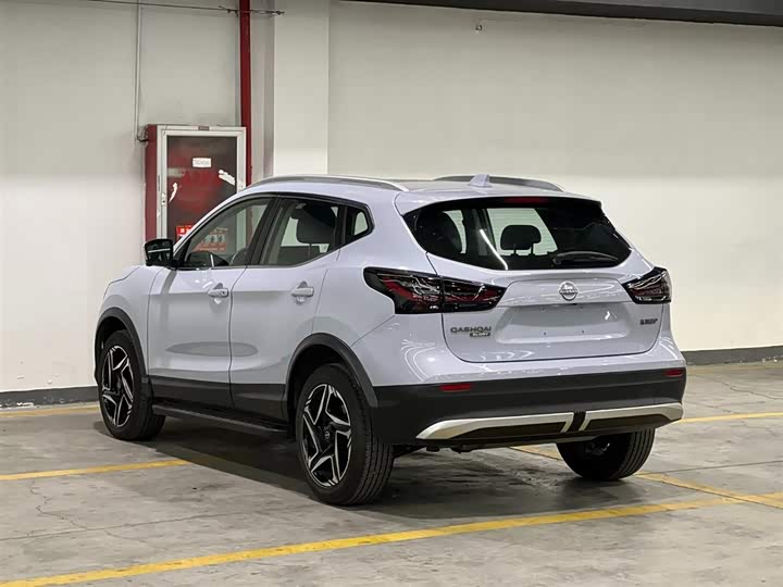Nissan Qashqai Honor