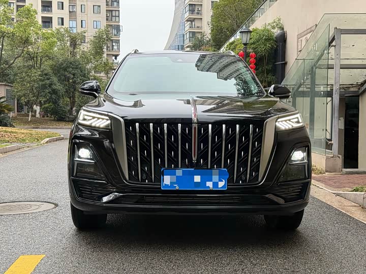 Hongqi HS5