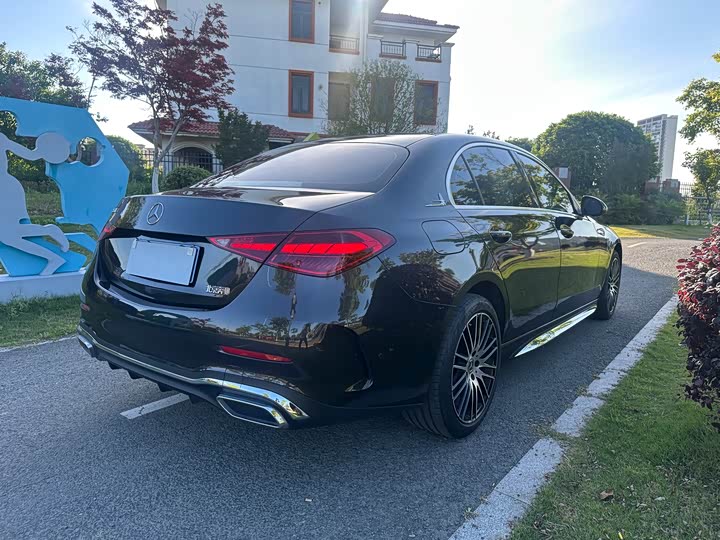 Mercedes-Benz C-Class C 260 L Sport
