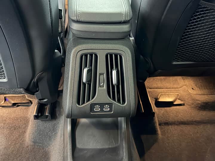 BMW X1 s Drive20Li X Design Package
