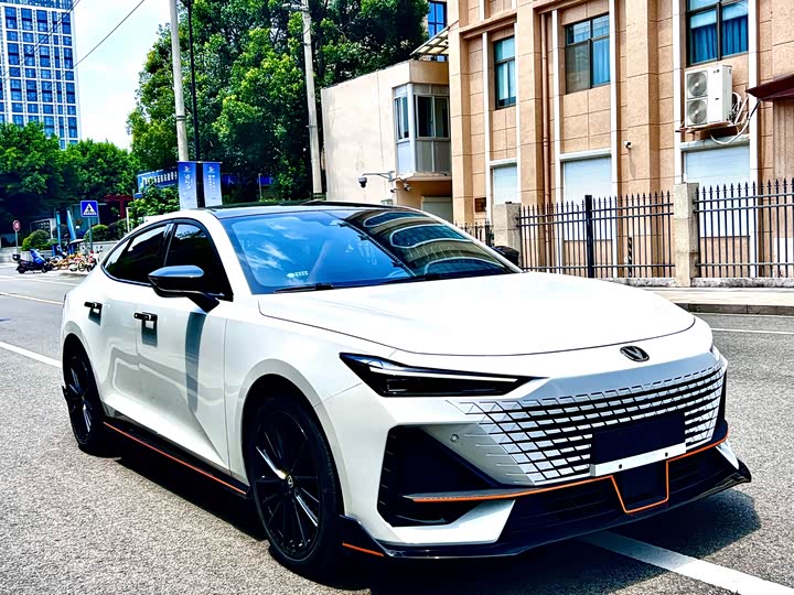 Changan UNI-V
