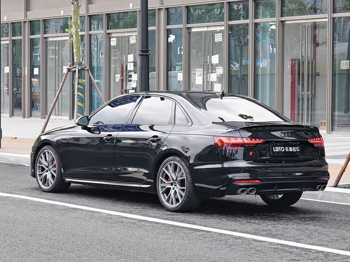 Audi S4 3.0TFSI
