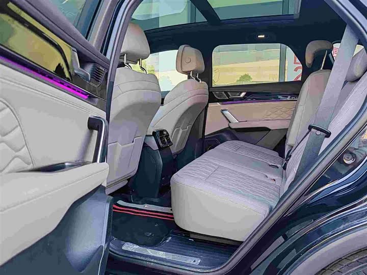 BYD Tang DM-i 115 km Flagship