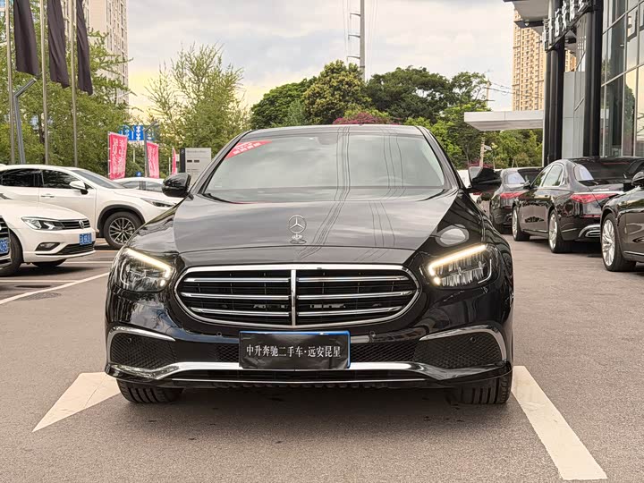 Mercedes-Benz E-Class E 260 L