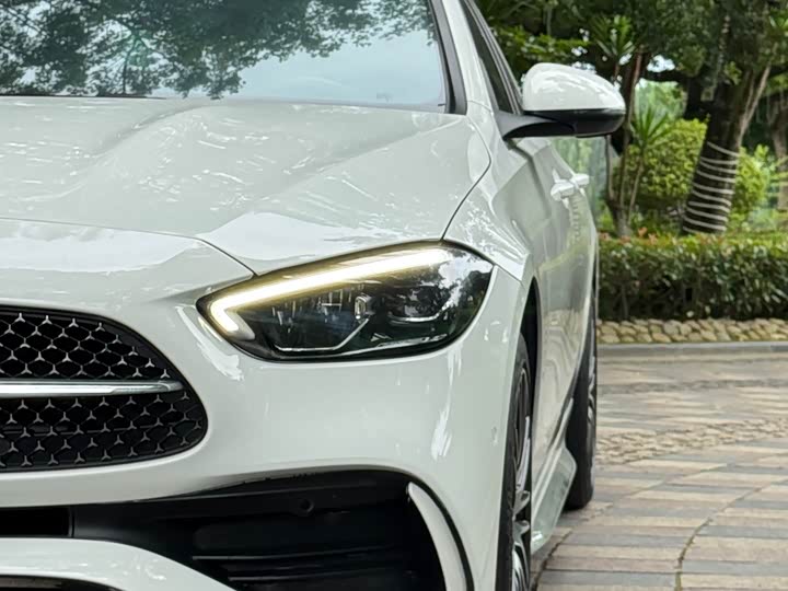 Mercedes-Benz C-Class C 260 L Sport