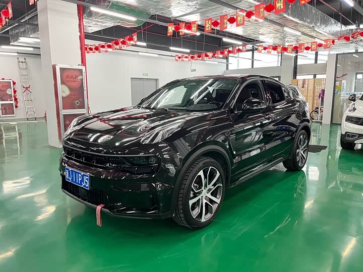 Lynk & Co 05
