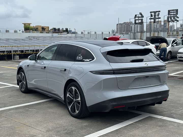 Nio ET5T