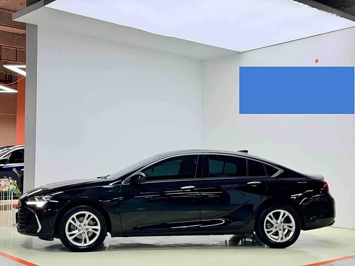 Buick Regal 25T Chaoxiang