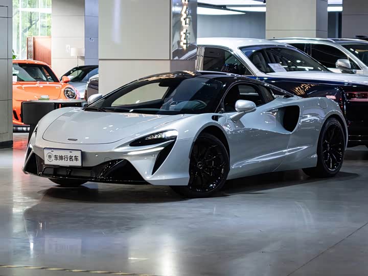 McLaren Artura