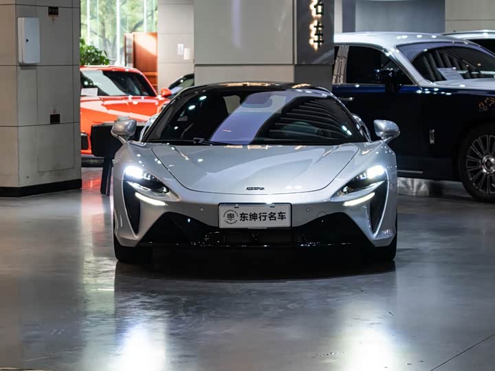 McLaren Artura