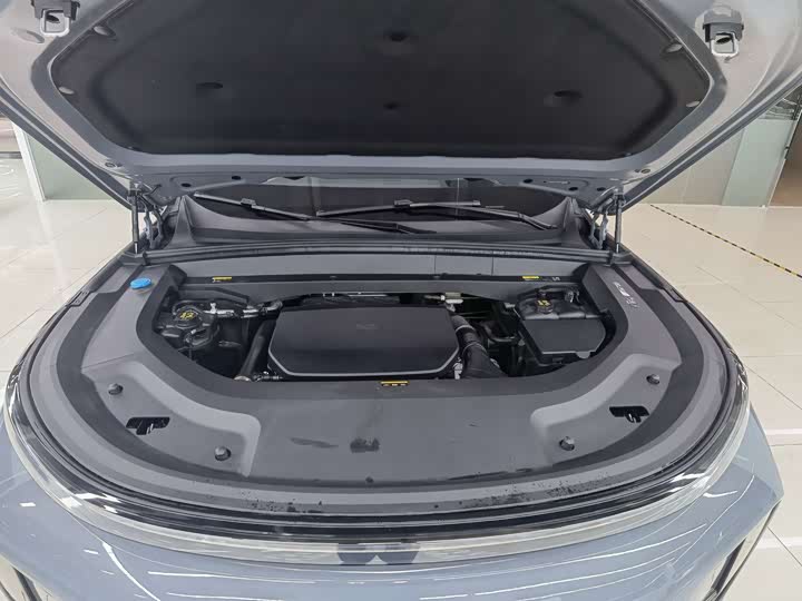 Li Auto L8 Ultra Smart Refresh