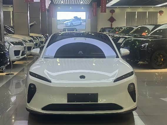 Nio ET5T