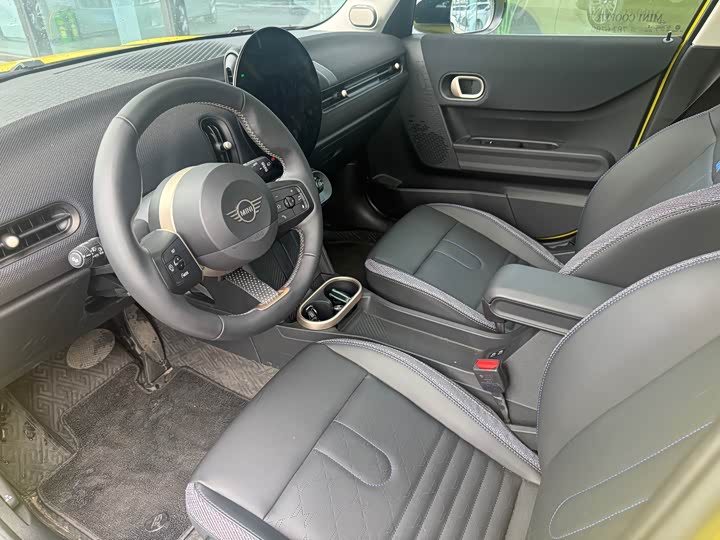 MINI 