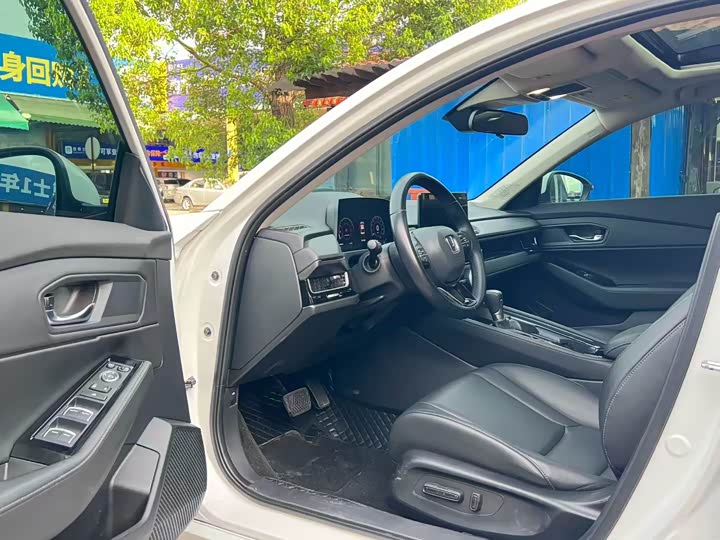 Honda Inspire