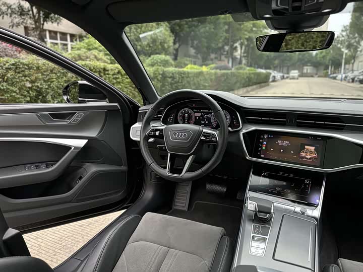 Audi A6L 40 TFSI Luxury Dynamic