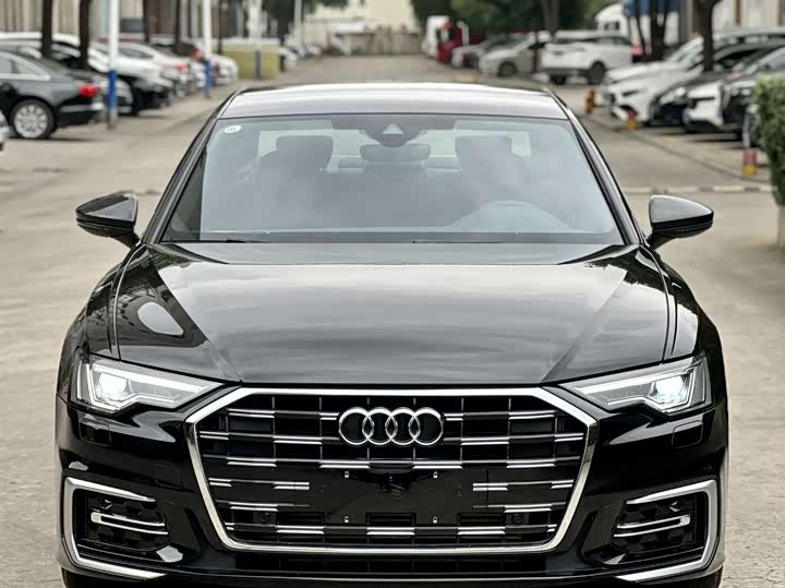 Audi A6L 40 TFSI Luxury Dynamic