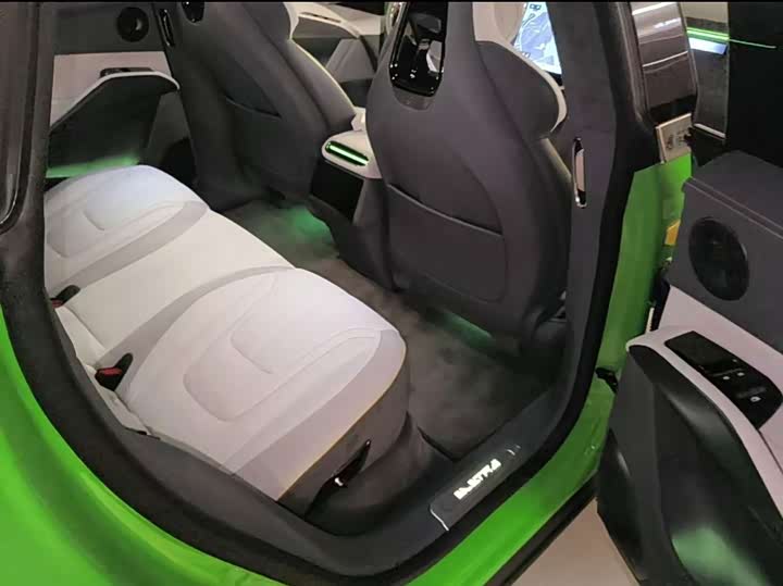 Lotus Lotus ELETRE 600 Luxury