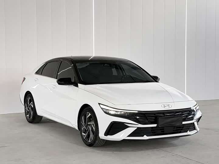 Beijing Hyundai Elantra 1.5 CVT LUX Premium