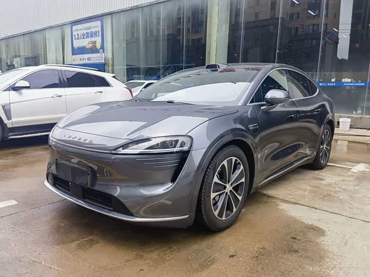 Luxeed Luxeed R7