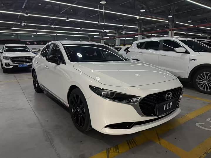 Mazda 3 Axela
