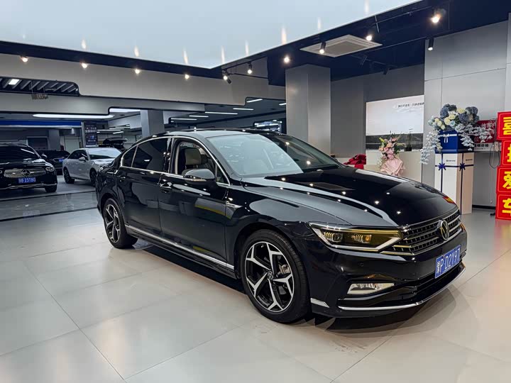 Volkswagen Magotan 2-Million Edition