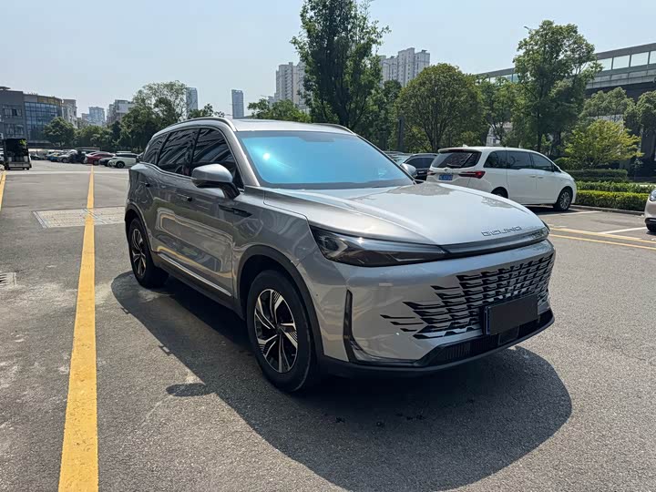 BAIC Beijing X7