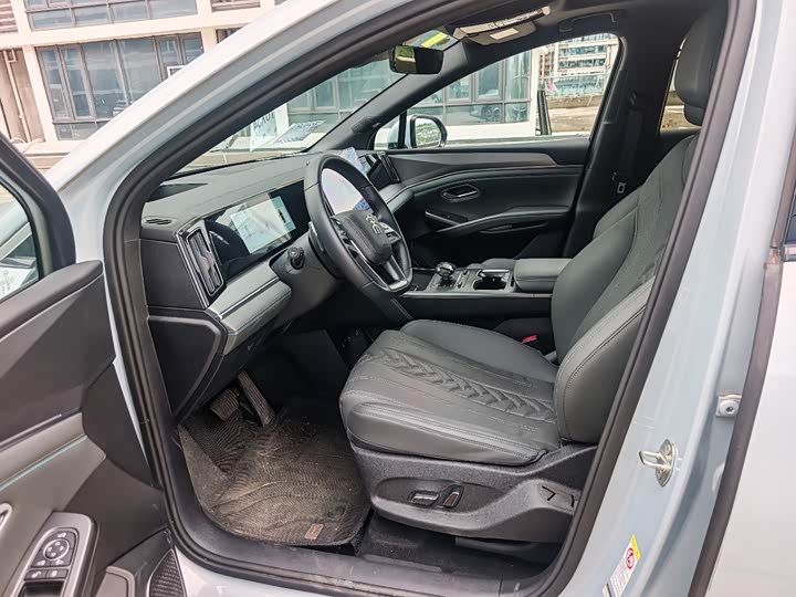 BYD Song L DM-i Smart Drive 160 km Zhuoyue