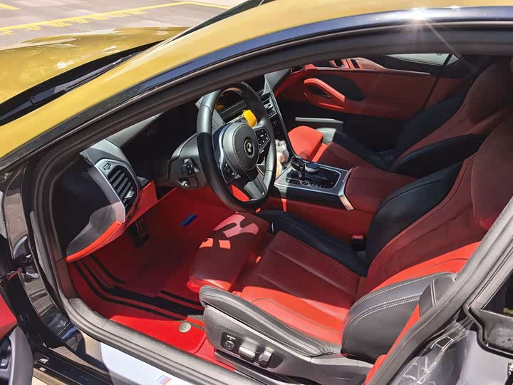 BMW 8 Series