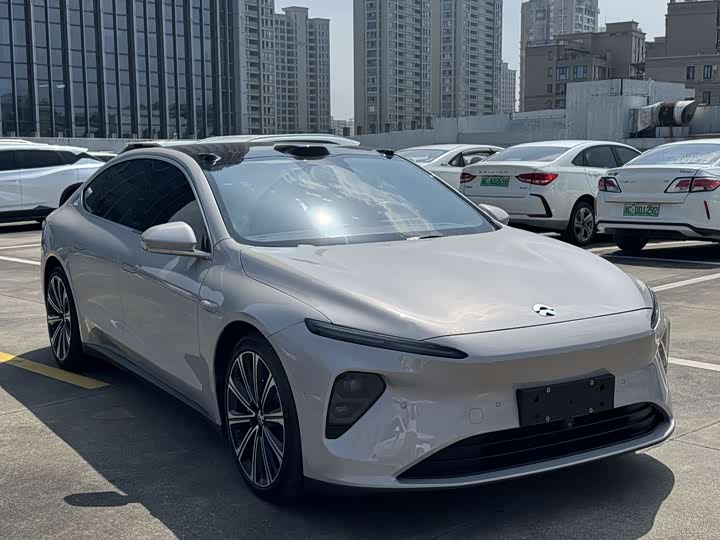 Nio ET7