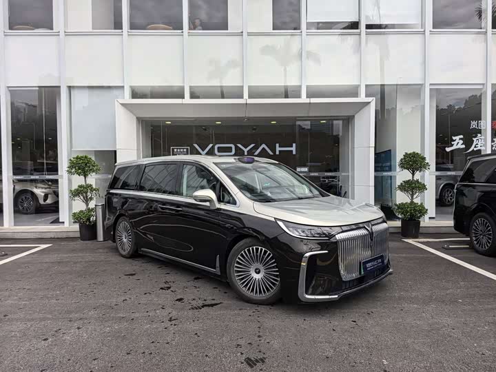 Voyah Dreamer