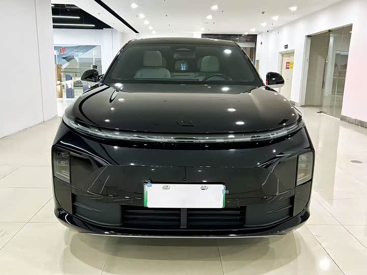 Li Auto L6