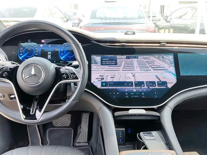 Mercedes-Benz EQS 450+ Pioneer