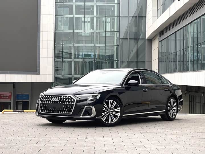 Audi A8L 45 TFSI quattro Luxury