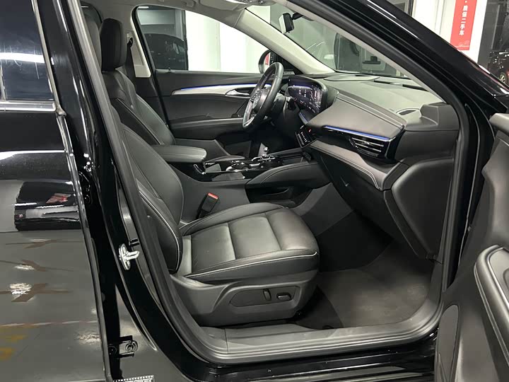 Buick Envision Plus 28T