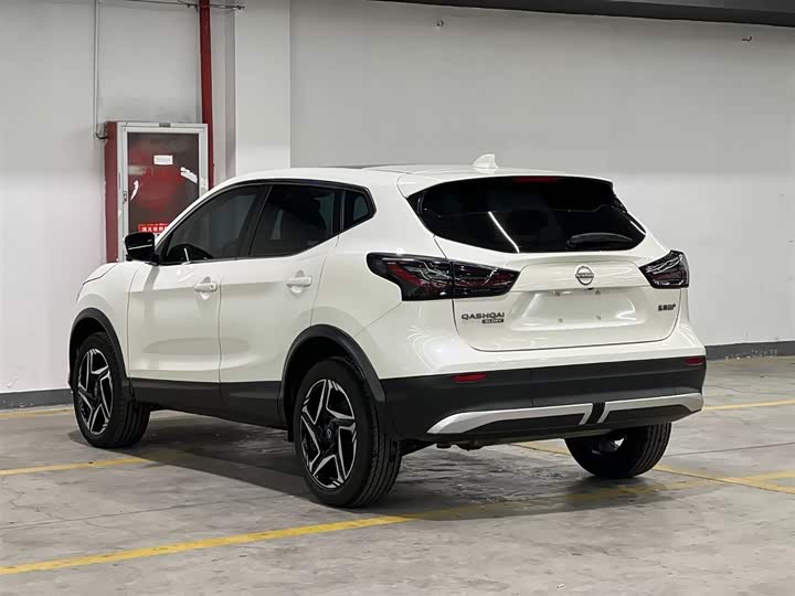 Nissan Qashqai Honor