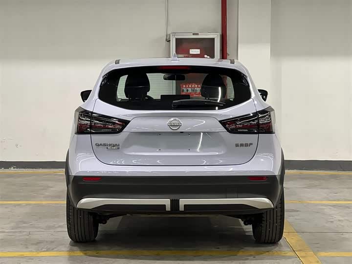 Nissan Qashqai Honor