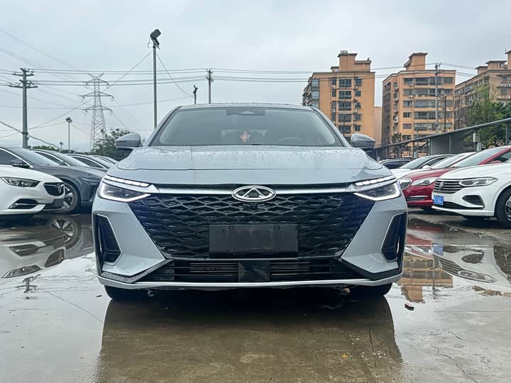Chery Arrizo 8